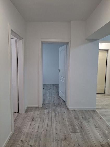 3 camere Obor renovat langa metrou - 8