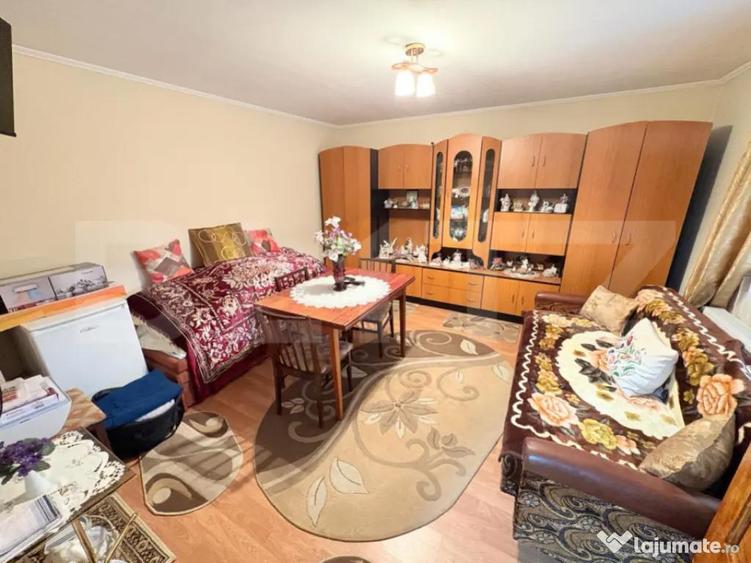 Casa deosebita cu teren generos Bercu - 1