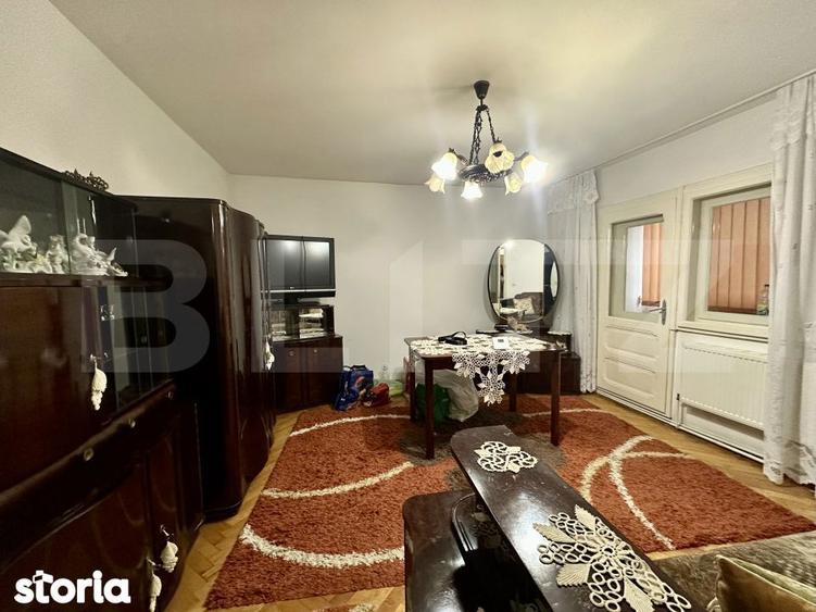 Apartament 3 camere decomandat - zona Spital Judetean - 1
