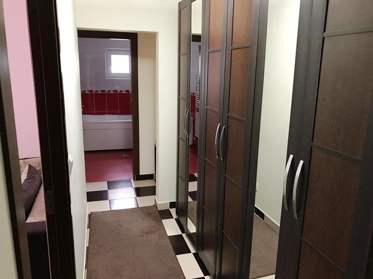 CANTA-ap. 2 camere,decomandat,curat, 2 balcoane,inchiriat,geam la baie! - 8