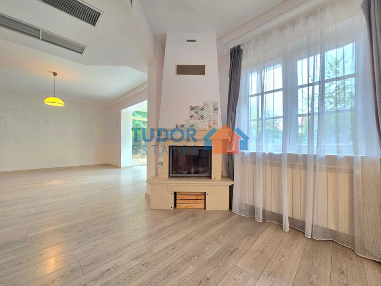 Beautiful Spacious Villa in Iancu Nicolae - 2