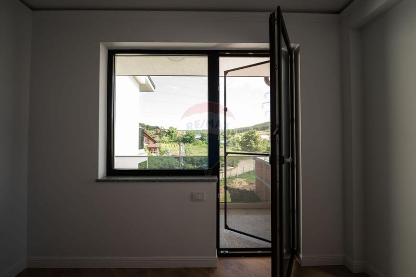 Apartament nou, 3 camere, vanzare, cartier cu paza - 7