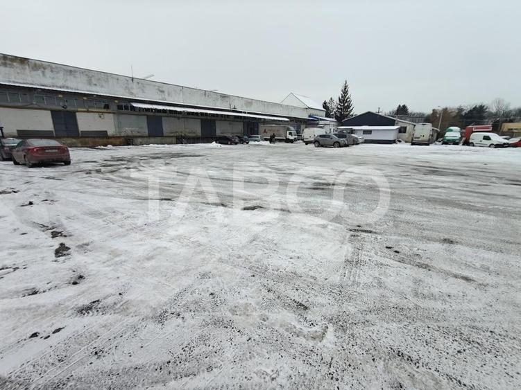 Spatiu Industrial cu rampa pentru camion - pretabil magazin Comision 0 - 3