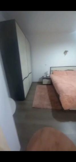 Inchiriez apartament cu o camera - 7