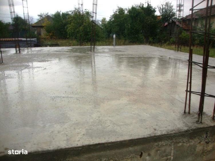 Casa demolabila si teren in Patroaia Deal, Dambovita - 3095688 - 1