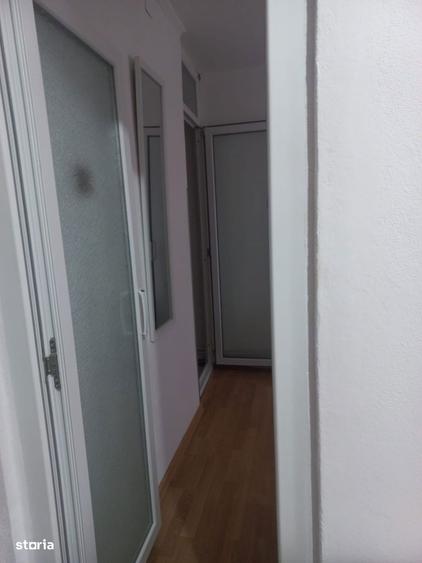 Garsoniera de vanzare ,et 2, M 12 - 6