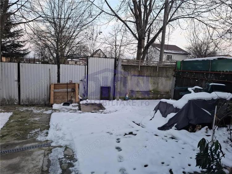 Casa Voluntari - zona Ardealului - Politie - caramida , de renovat demolat , zona curata - 5