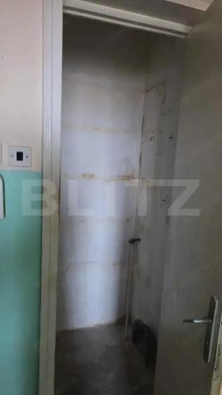 Apartament 2 camere ,strada Democratiei - 7