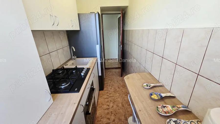Inchiriez apartament 2 camere Inchiriez apartament 2 camere