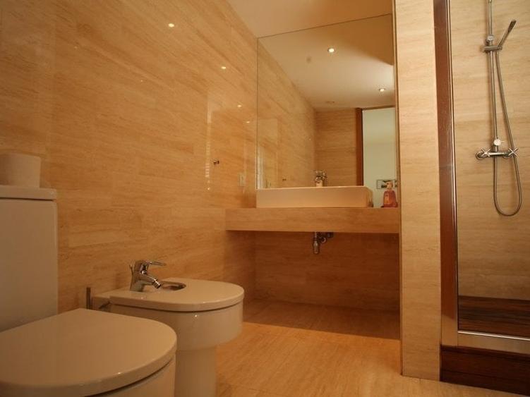 Apartament in zona Romana-Dacia cu 5 camere nemobilate - 9