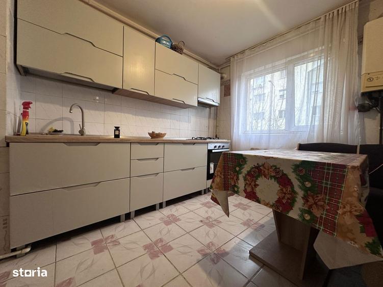 ETAJ 1! Vanzare apartament cu 2 camere in M11 - Targoviste - 7