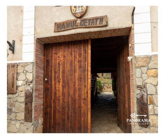 Pensiune rustică in Transilvania de v&acirc;nzare &icirc;n centrul comunei Saschiz - 3