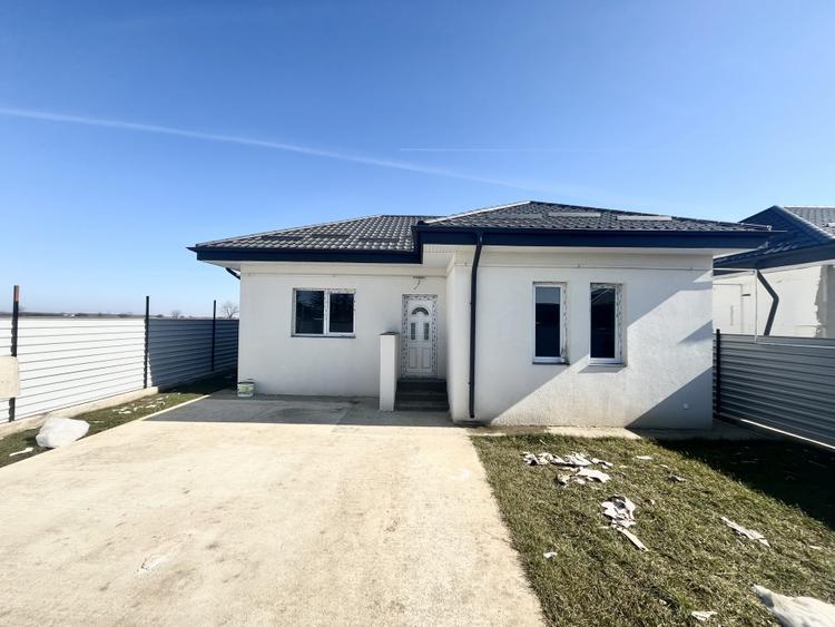 De vanzare casa parter zona linistita Crevedia - 19