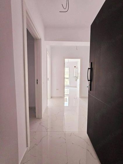 Apartament 2 Camere cu boxa ?i parcare, Strada Piersicului - 6