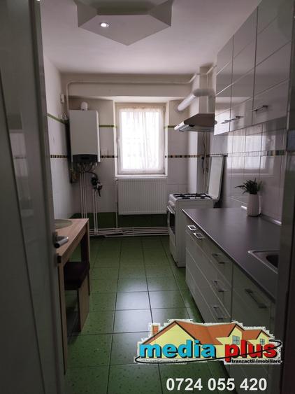 De închiriat apartament 2 camere decomandat – Mazepa II - 2