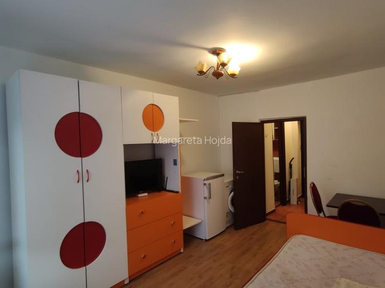 Garsoniera, 24mp utili, parter, str Sovata 23, zona Decebal