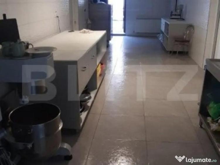 Spatiu comercial Premium, La Cheie, 320 mp, Ipote?ti - 1