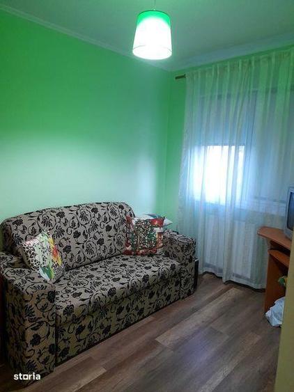 De vanzare apartament 3 camere - 3