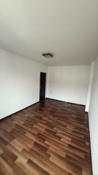 inchiriez Apartament Hunedoara 2 camere OM bd 1848 et2 - 2