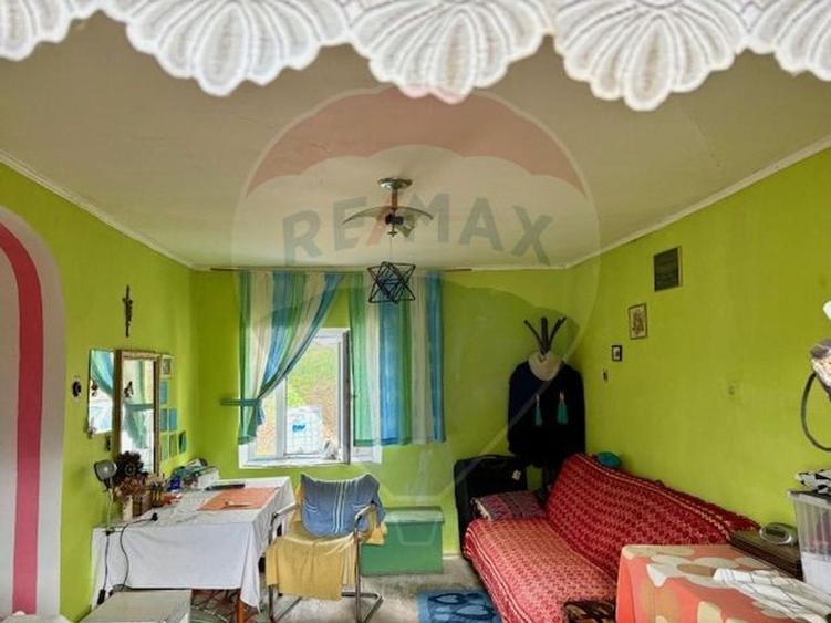 Casa / Vila cu 2 camere de vanzare - 8