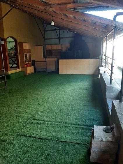 De Vanzare Casa spatioasa cu teren generos - 3