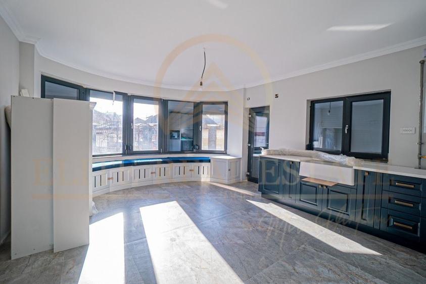 Năvodari - Casă exclusivistă cu ponton privat – Primul rând la lac - 10