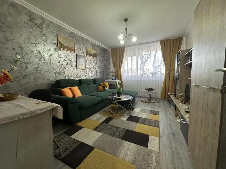 Apartament 2 camere decomandat, parter - Zona Mioritei - 9