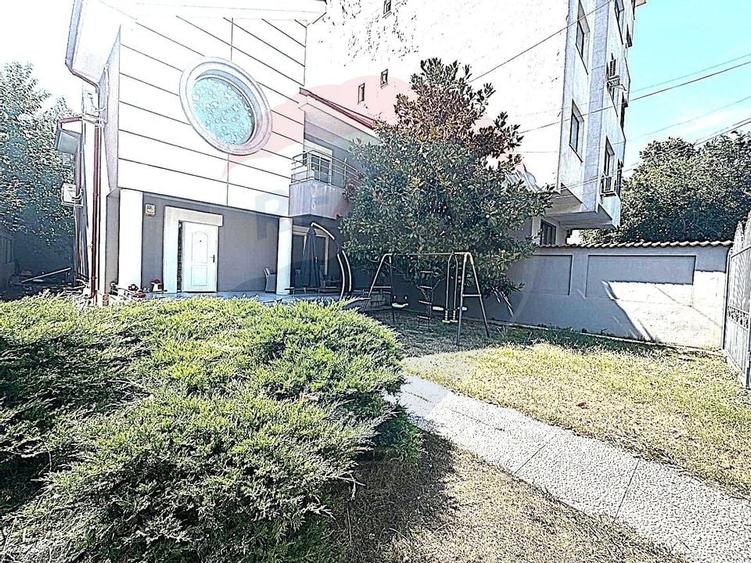 Casă / Vilă spațioasă de închiriat – Militari, zona Moinești - 21