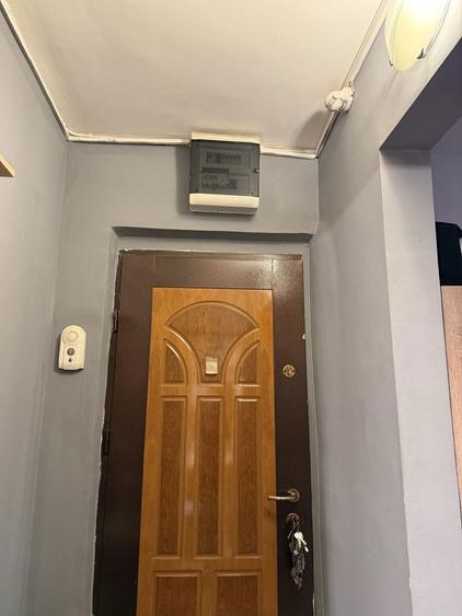 Garosoniera de vanzare-Metrou 1 Decembrie 1918(piata Trapezului) - 3