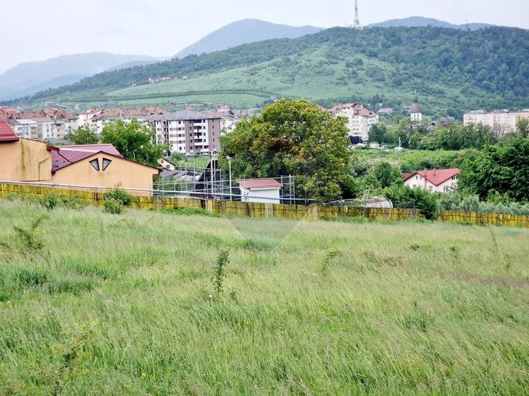 Teren 2,606mp Piatra-Neamt / Strada Orizontului - 18