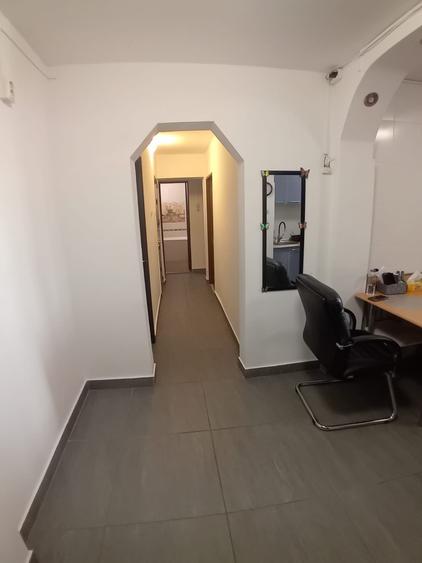 12 minute Metrou Aparatorii Patriei Apartament 3 Camere Mobilat Modern - 28