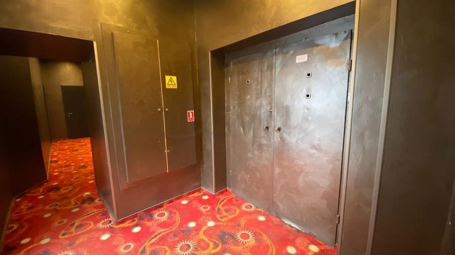 REC3000127 Spatiu Comercial cu vitrina la bulevard 300 mp Mihalache - 4