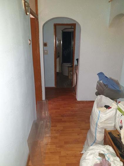 Apartament de vanzare 4 camere - 9