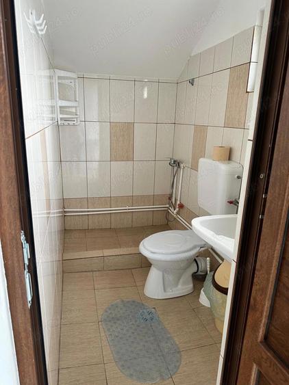 Camere cu baie proprie de inchiriat - 6