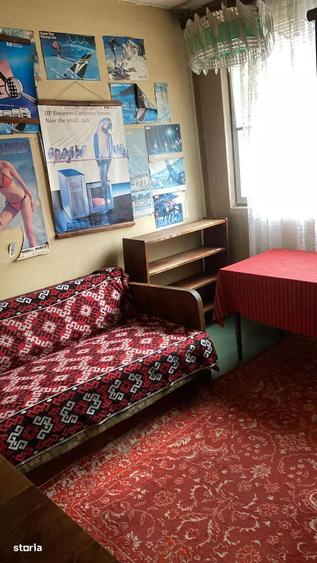 Apartament De Vanzare cu 4 Camere In Apusului-militari sec.6 - 5