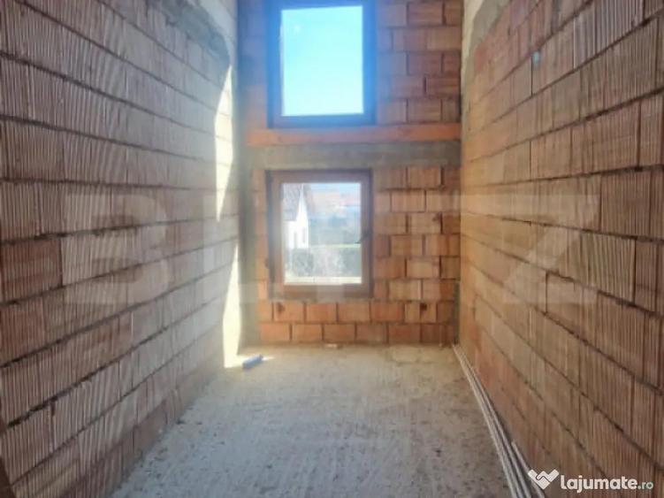 Casa 5 camere Tarlungeni (nu Izvor) teren 800 m, cartier no - 18