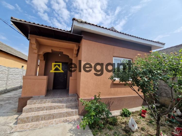 Casa, 3 camere, 119 mp, teren 406 mp, an 2007, Romanesti - 1