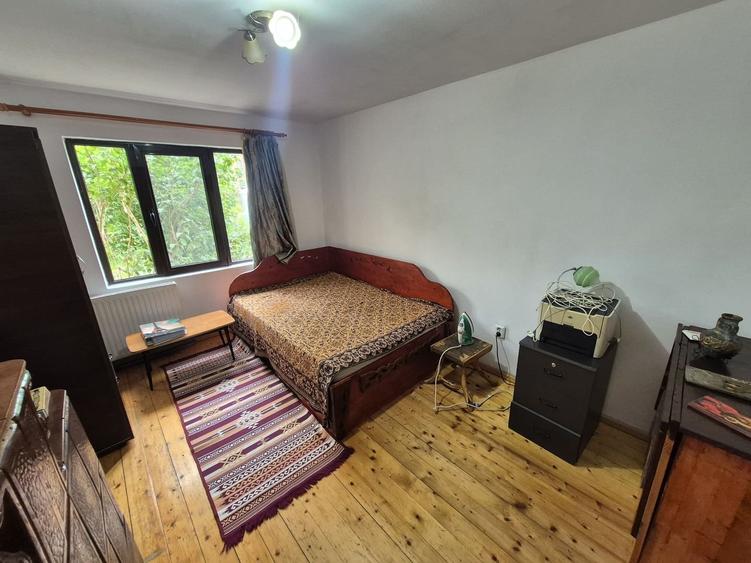 Vila 4 camere + teren 818 mp central Provita de Sus (lângă școală) - 10