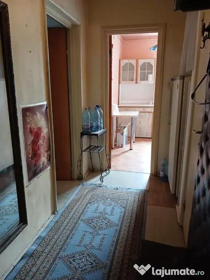 Apartament 2 camera(necesita renovare) - 9