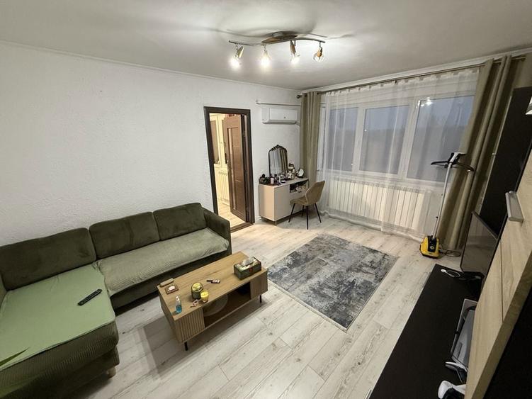 Apartament, 42mp, Craiovita Noua 4/4 - 7