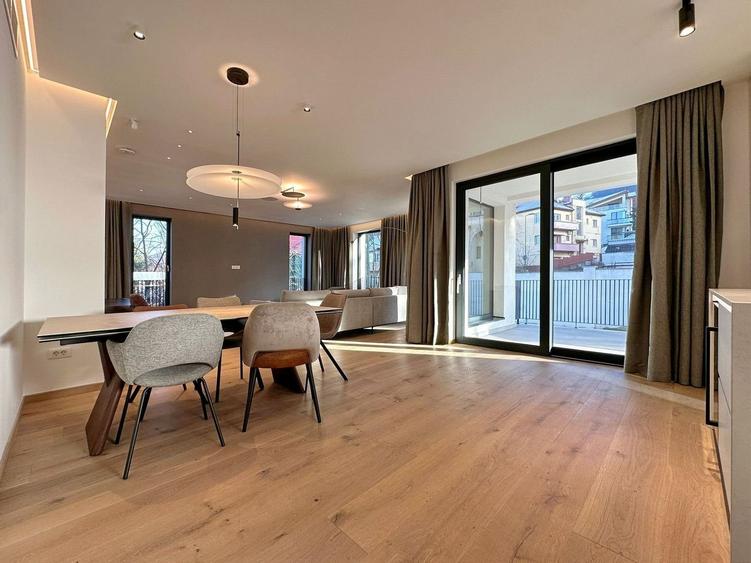 Apartament premium cu terasă panoramică și vedere spre Tâmpa – Brașov - 2