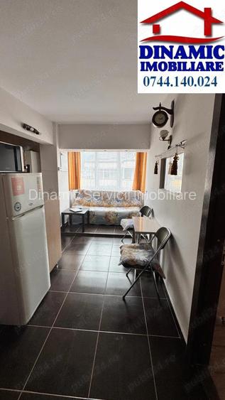 Ap 1 cam Ultracentral Bdul Republicii, et 3 Pret 42500 EURO Ap 1 cam Ultracentral Bdul Republicii, et 3 Pret 42500 EURO
