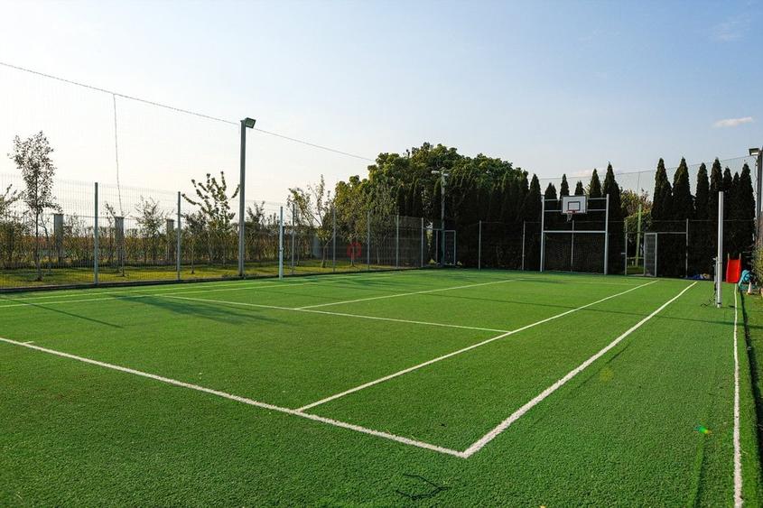 Private Estate lângă București | Vilă, Piscină & Sport Court - 23