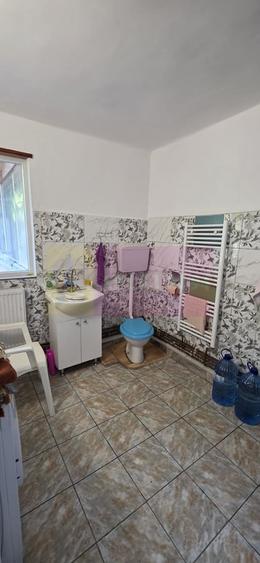 Casa de vanzare cu 5 camere in Mislea - 5