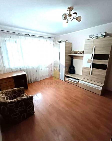 Ap 2 camere, Decomandat, Etaj 3, zona Radu Negru Ap 2 camere, Decomandat, Etaj 3, zona Radu Negru