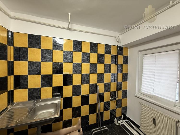 Spațiu Birou | Unirii- Muncii| Parter | 40 mp - 6