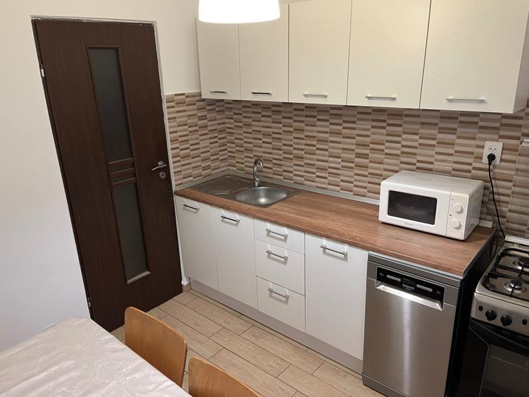 Inchiriez 2 camere Modern | Centrala Proprie | Metrou 6 min Crangasi | Parcare inclusa | Bloc Reabilitat - 16