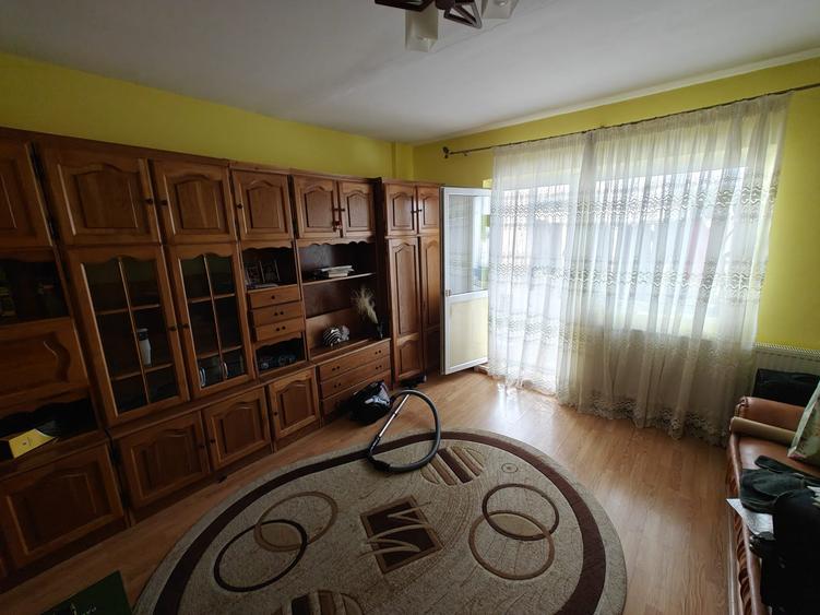 Apartament cu 3 camere ~ zona Dorobanti 1 ~ decomandat ~ 2 balcoane ~ renovat - 12