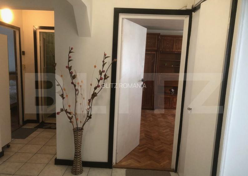Apartament de inchiriat, cu 3 camere, 62 mp, zona MIcro 16