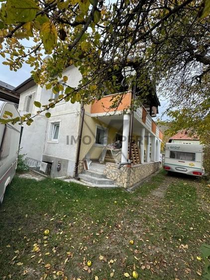 Casa individuala cu 5 camere S+P+1, cu garaj, 533mp teren liber, Suceagu - 14